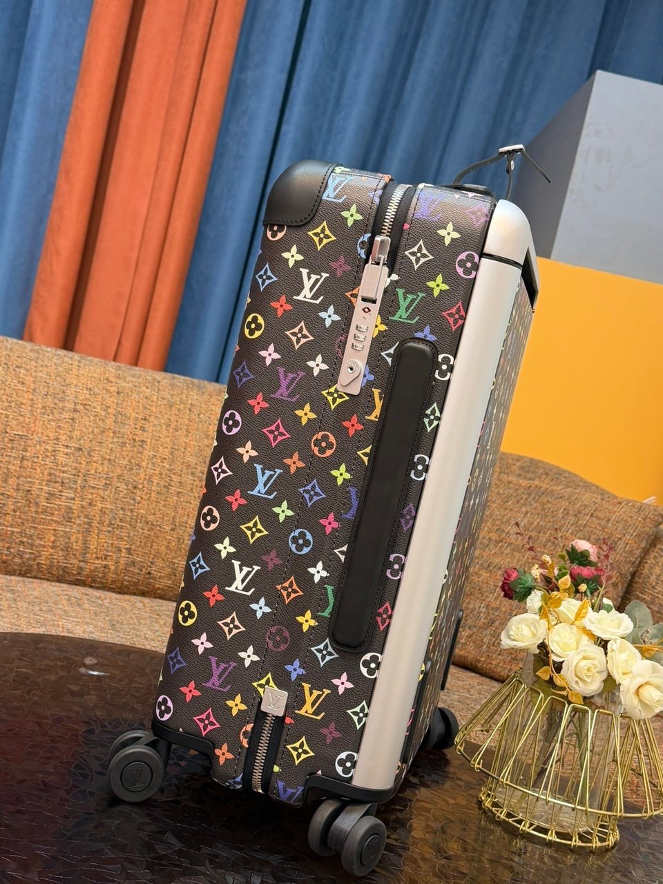 Lv Horizon 55 Multicolor Monogram Black Carry-On Suitcase 55cm/21.6in view 12
