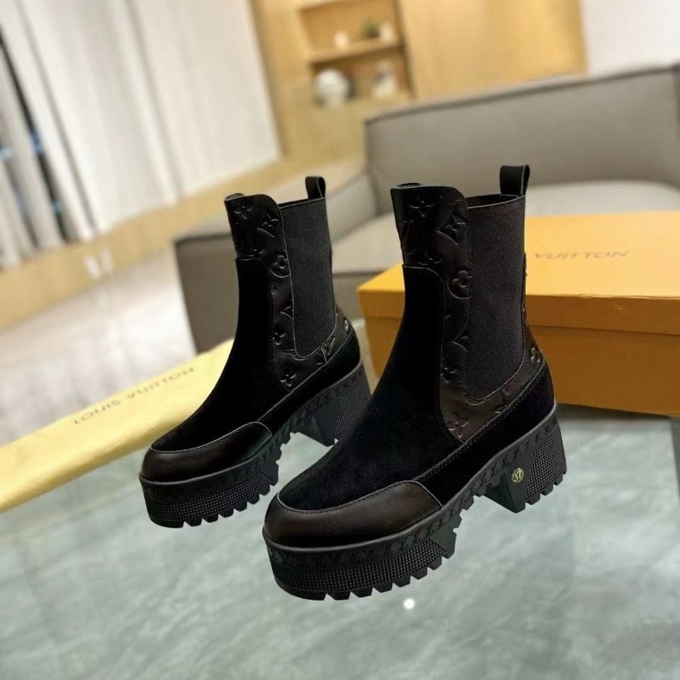 Louis Vuitton Laureate Platform Chelsea Boot Black 1Ac7W0 view 7