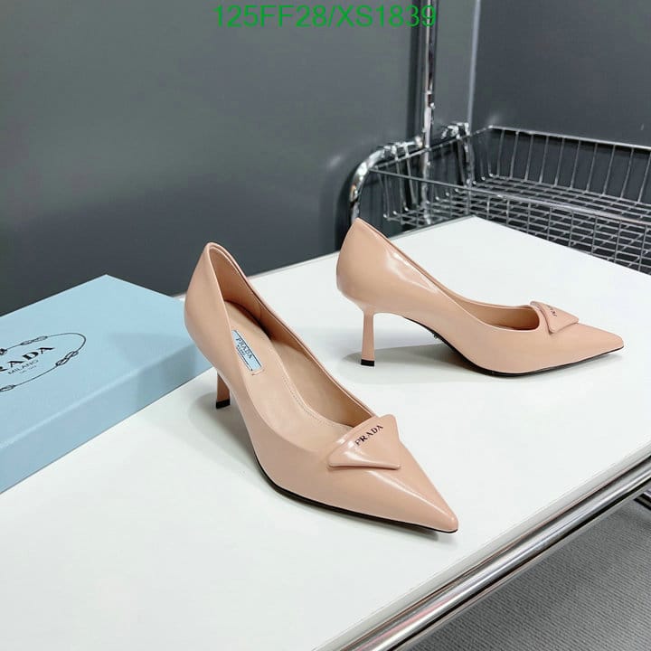 Prada Cleavage Nero Leather Pumps Pink view 6