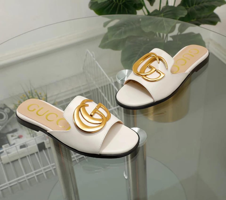 Gucci Princetown Gg Slippers Leather White view 3