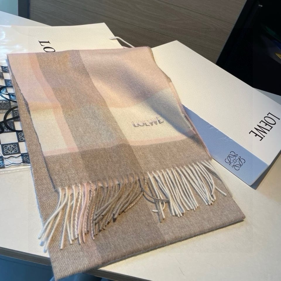 Loewe Cashmere Scarf Check Gray For Women 180cm view 5