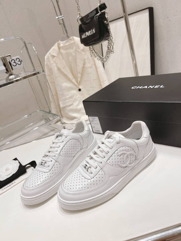 Chanel Air Force Sneaker White G45079B13302Np503 view 4