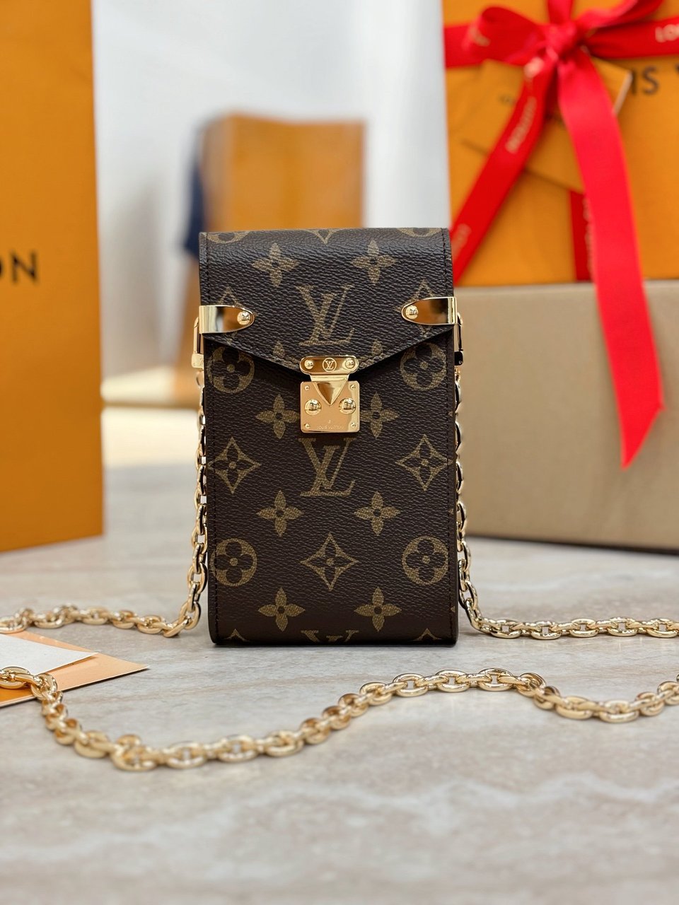 Louis Vuitton LV Phone Pouch Métis Monogram M13572 17.5cm/ 6.9in view 3