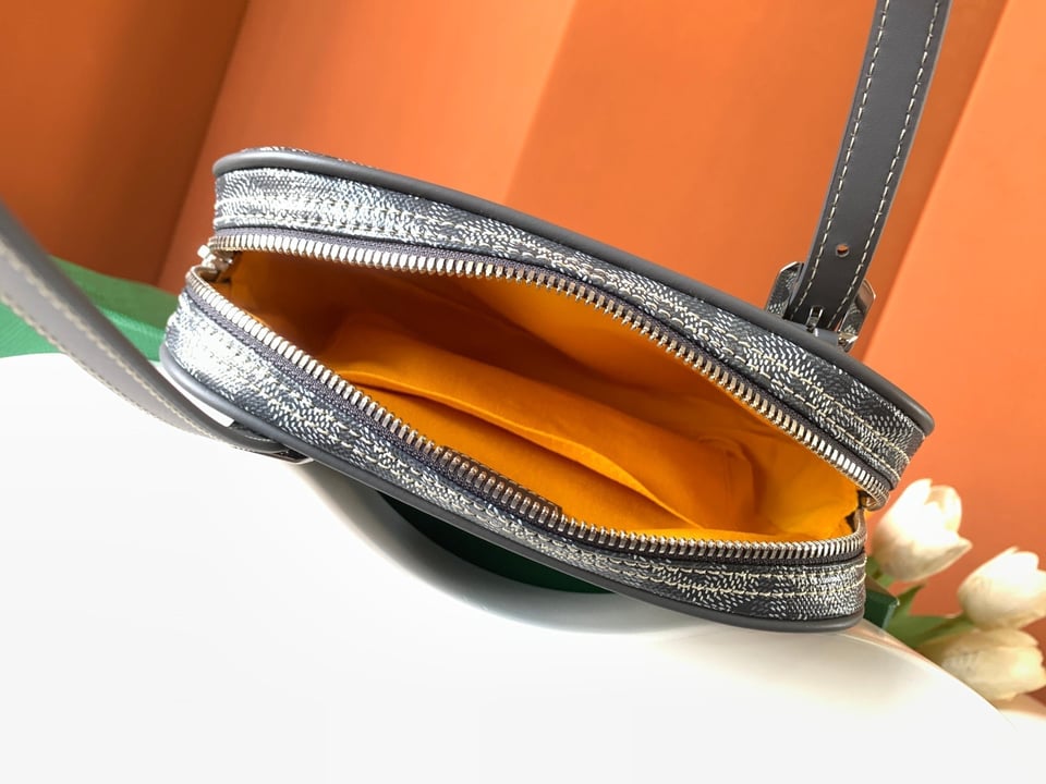 Goyard Yona Bag Coated MM 21Cm Grey Canvas view 6