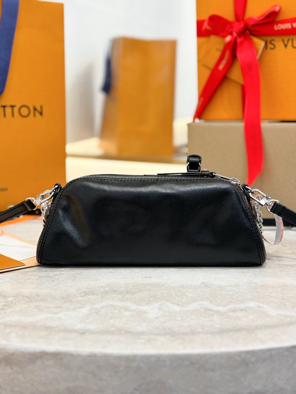 Louis Vuitton Pochette Vibe- Wallets and Small Leather Goods M14544 25cm/ 9.8in view 9