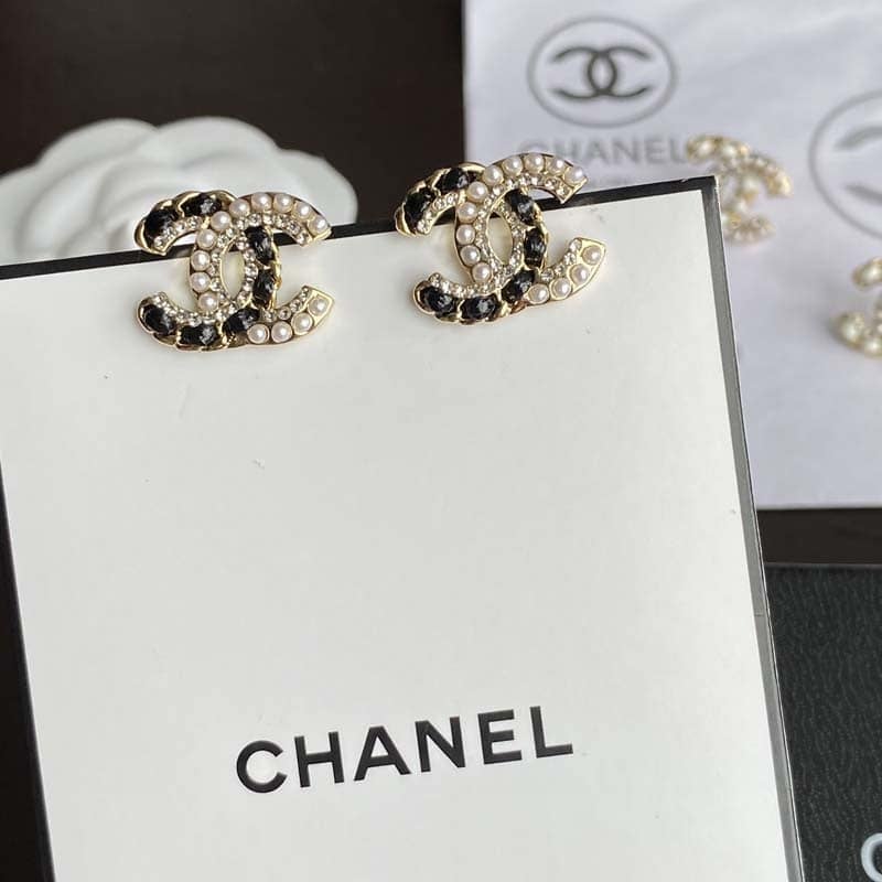 Chanel Cc Earrings view 4