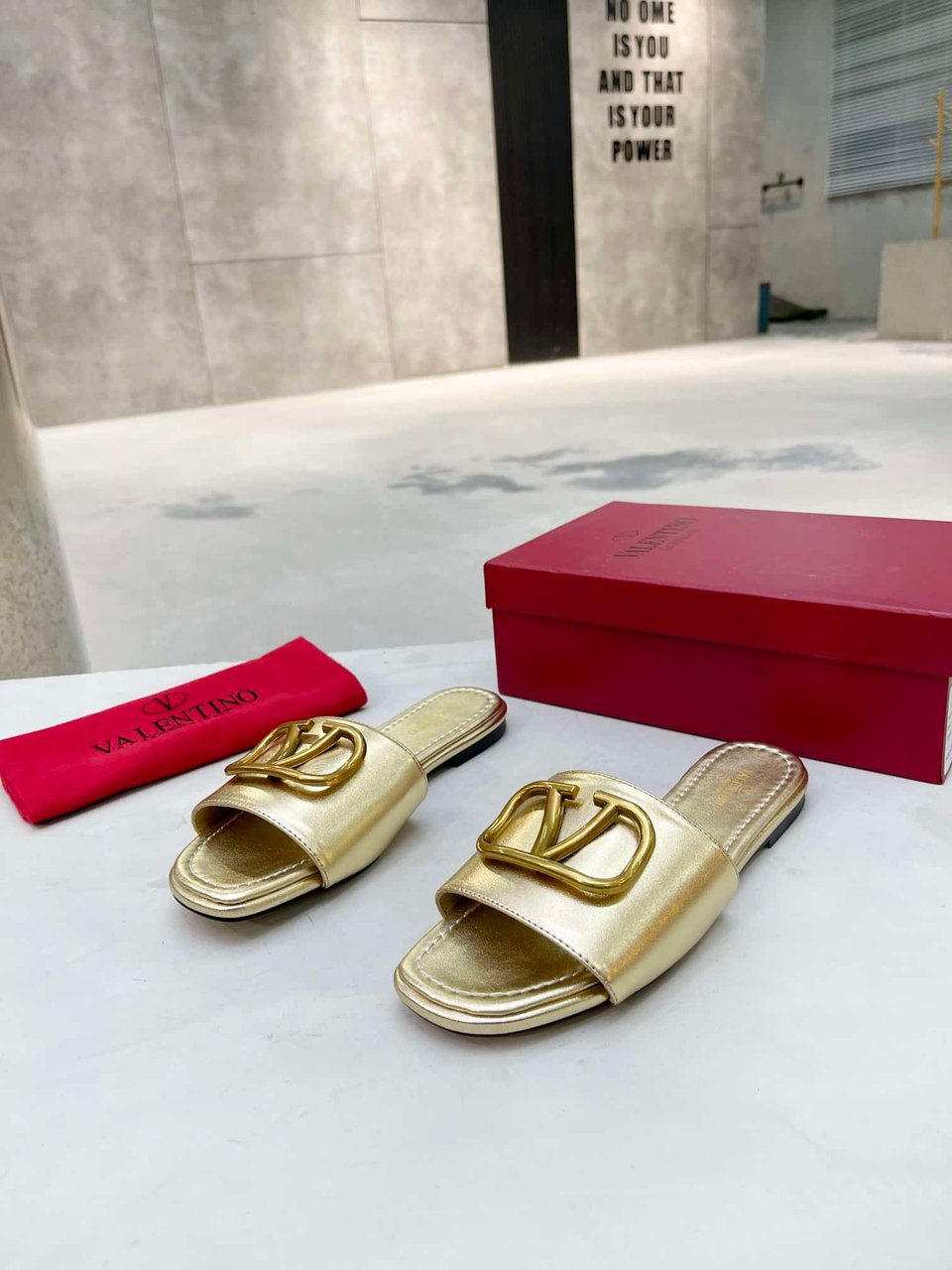 Valentino Garavani Vlogo Signature Slide Sandal Gold view 8