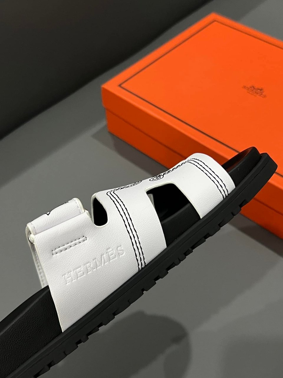 Hermes Chypre Sandal Star Stitched Blanc White view 7