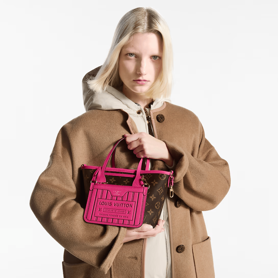 Louis Vuitton Neverfull Bandoulière Inside Out BB Rose Pondichery Cowhide 26.5cm M12106 view 5