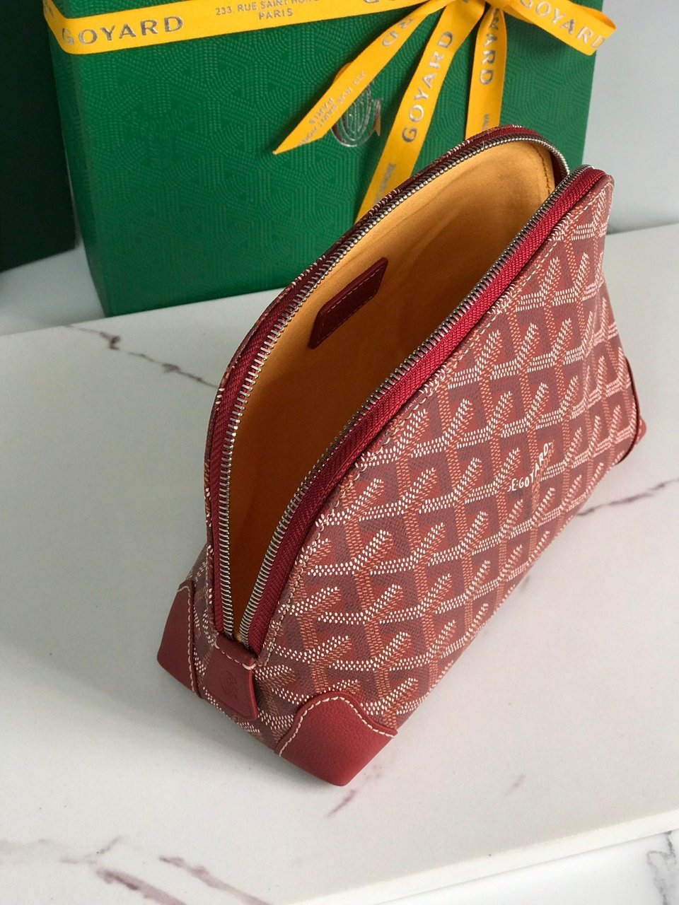 Goyard Vendôme Cosmetic Pouch 17 Cm Classic Red Goyardine Canvas And Calfskin Trim view 9