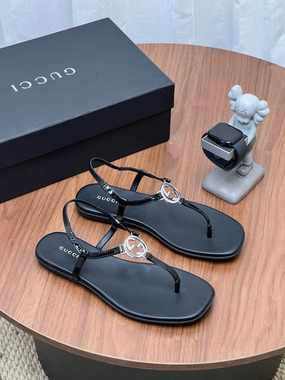 Gucci Thong Sandal With Interlocking G ‎Black 874699 For Women view 8