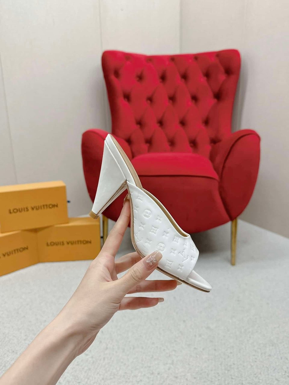 Louis Vuitton Super Mule Sandals White 1Acj51 view 8