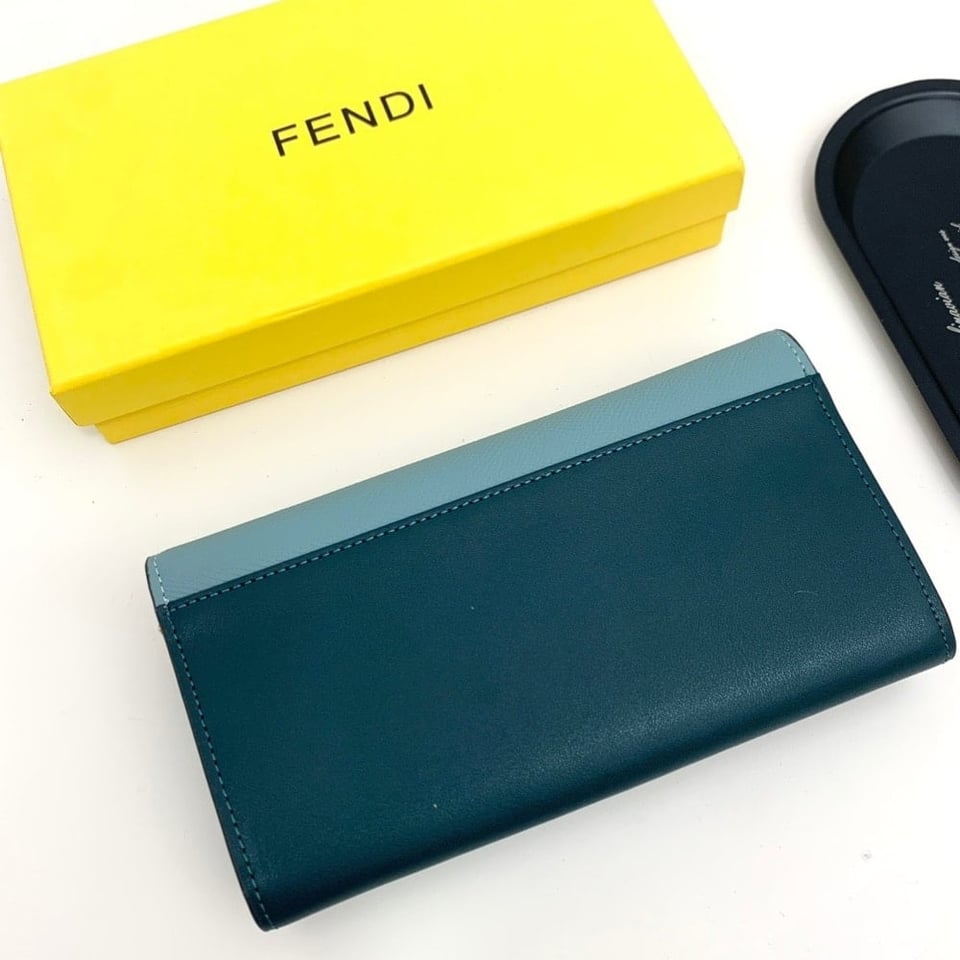 Fendi Ff Diamonds Continental With Chain Leather Wallet Green Blue 19Cm view 6