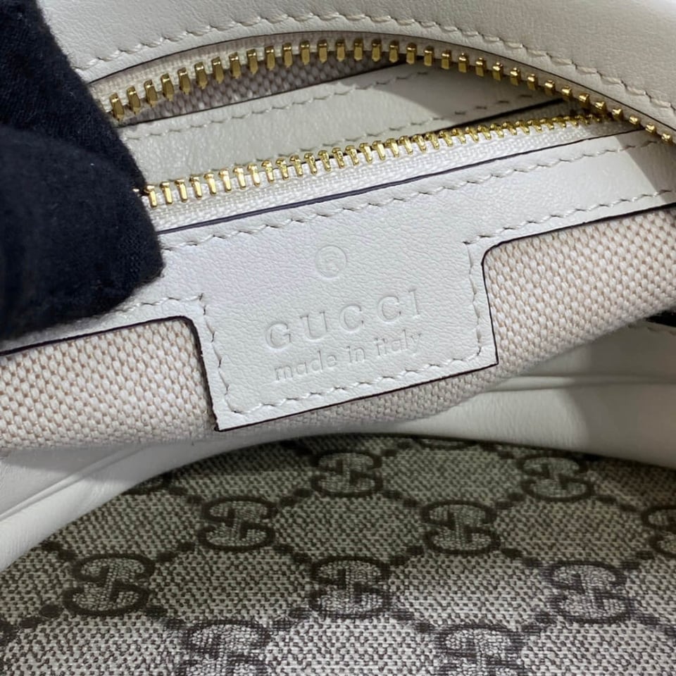 Gucci White Leather Attache Medium Shoulder Bag view 13