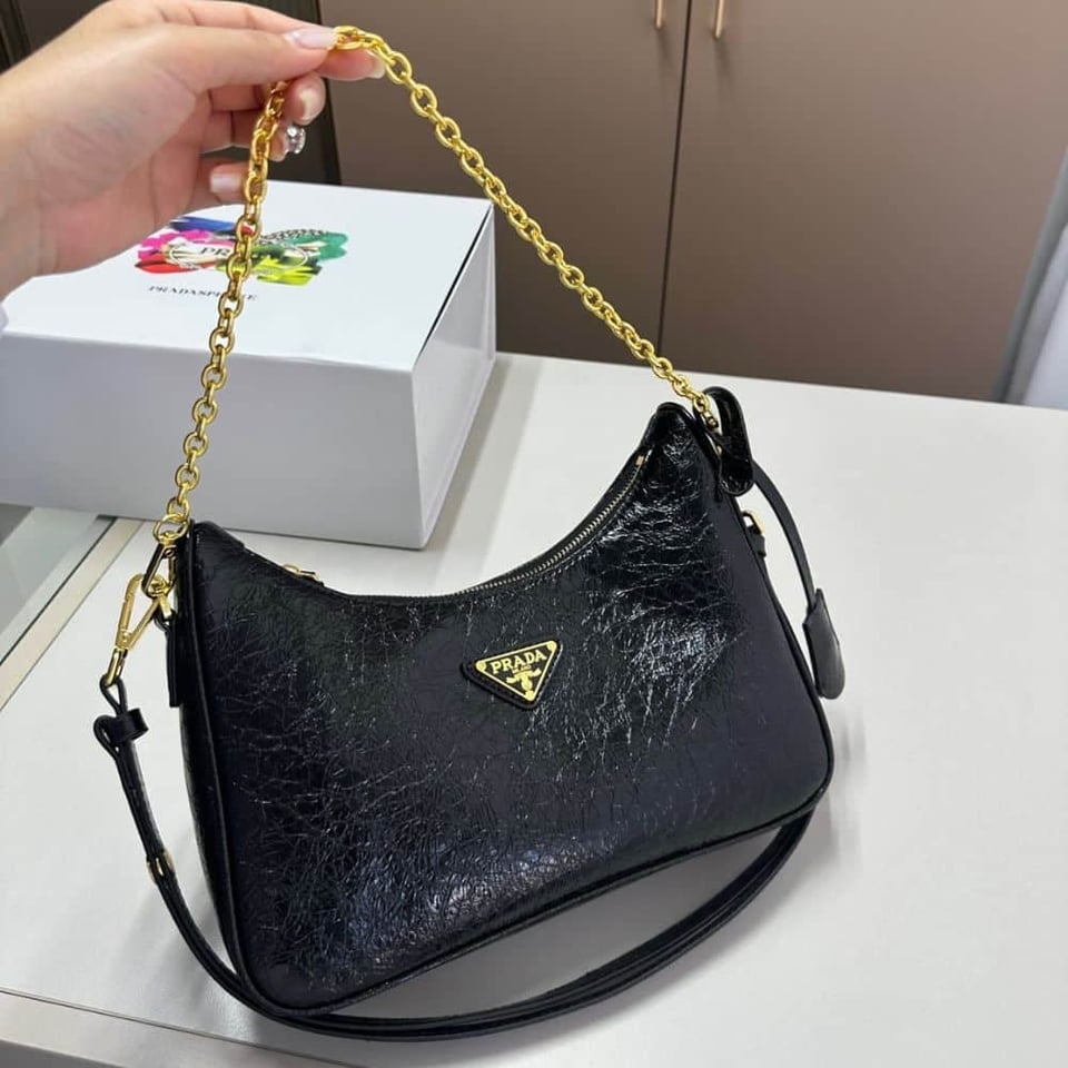 Prada Re Edition Mini Bag In Naplak Patent Leather Black 28Cm view 4
