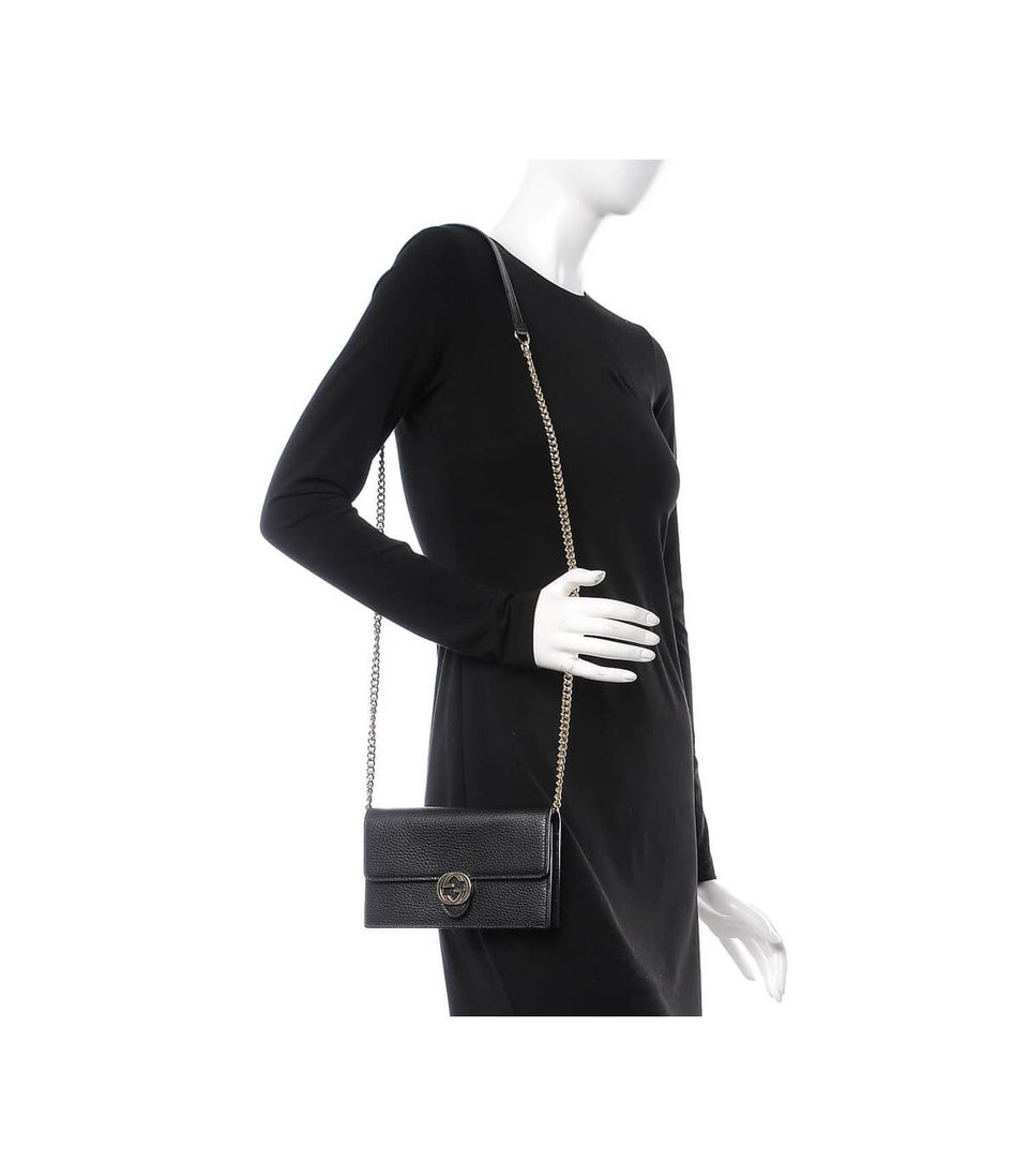 Gucci GG Interlocking Wallet On Chain Black view 3