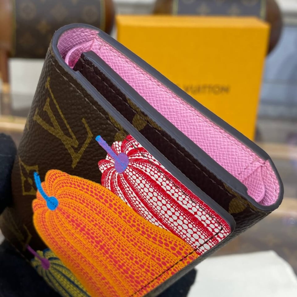 Louis Vuitton x Yayoi Kusama Victorine Wallet view 6