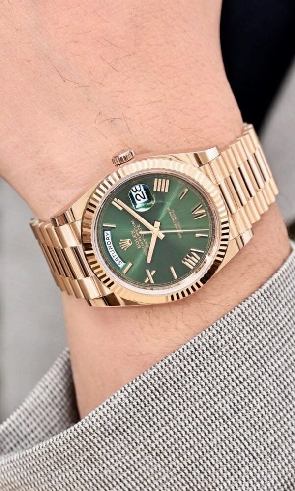 [Superclone] Rolex Day-Date 36mm Olive Green Dial President 128235 view 2
