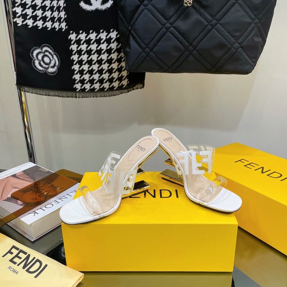 Fendi First Ff Transparent Plastic Handle White view 7