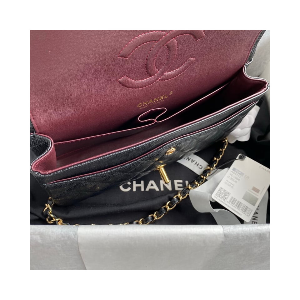 Chanel Caviar Calfskin Medium Classic Double Flap Bag 25.5cm view 9