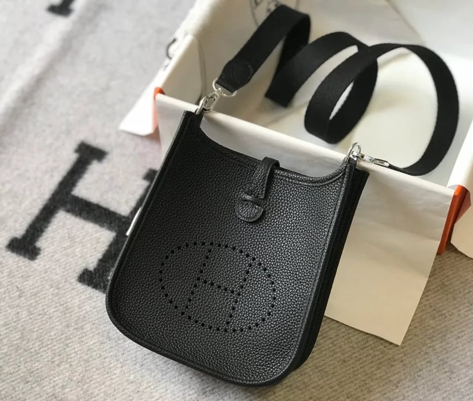 Hermes Evelyne 16 Amazone Black Bag 16Cm H069426Ckav view 7