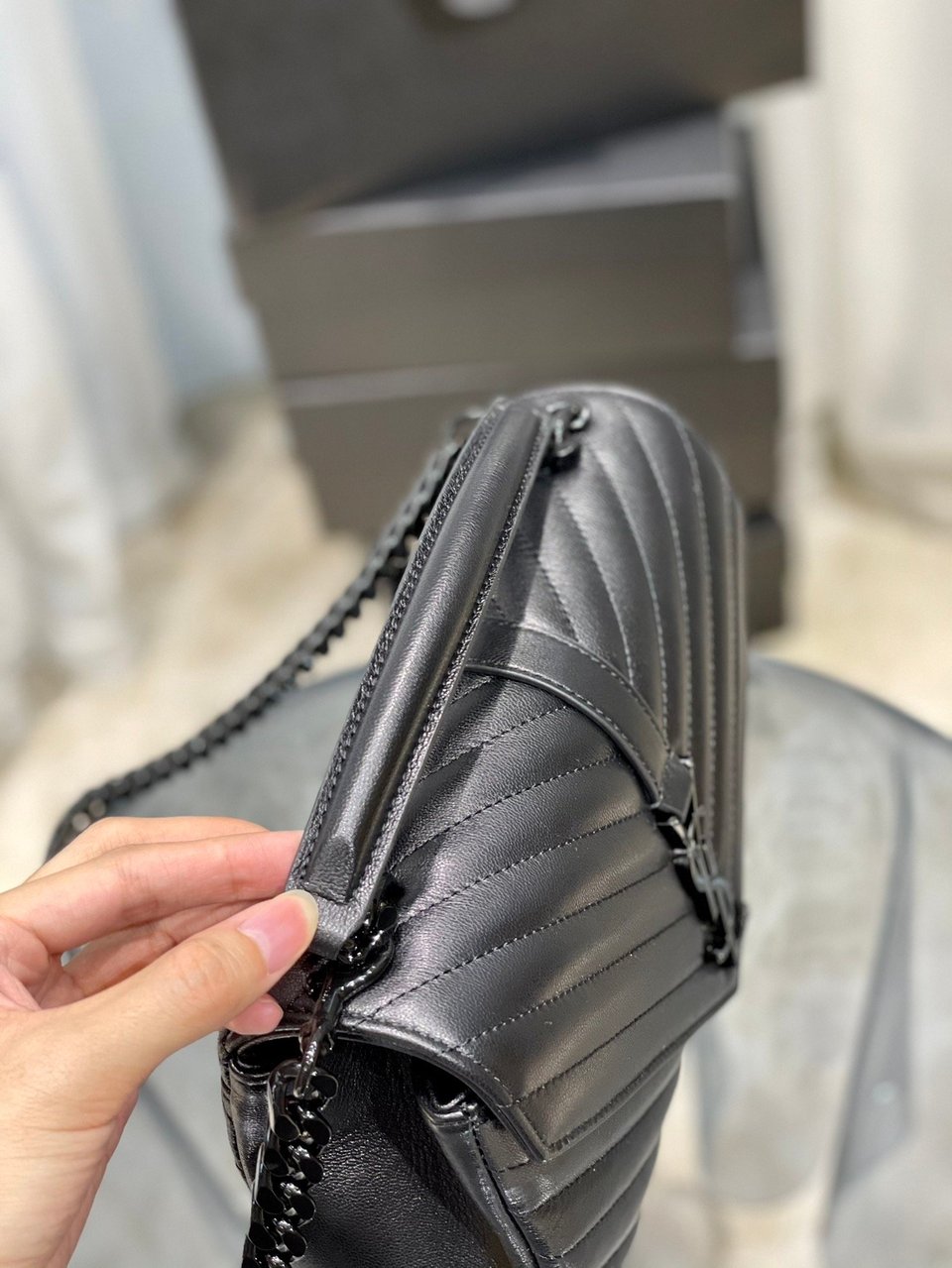 Saint Laurent College Medium Chain Bag In Quilted Leather Black Noir 24Cm view 6