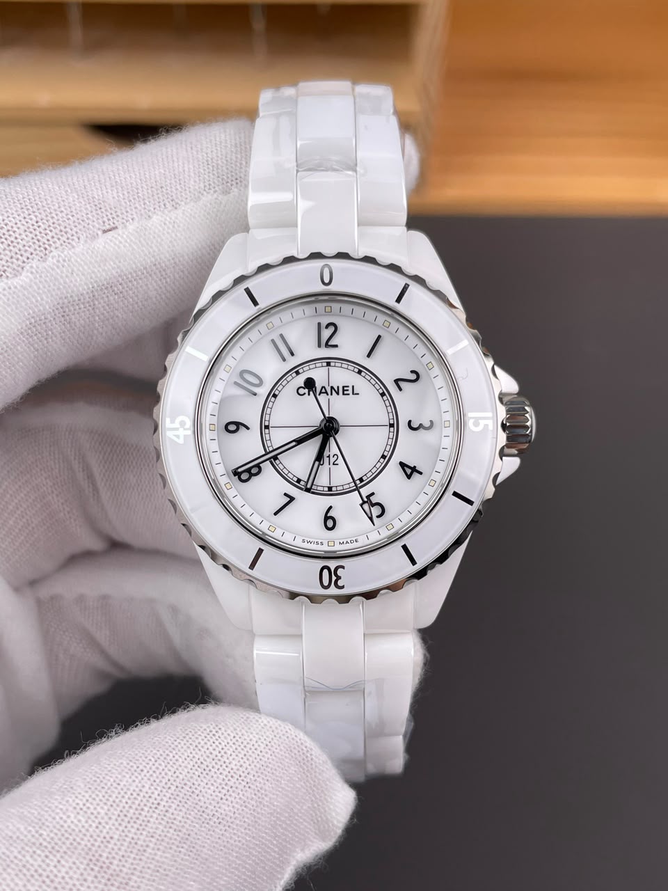 [Super Clone] Chanel J12 Watch Calibre 12.2 – 33mm White Dial view 3