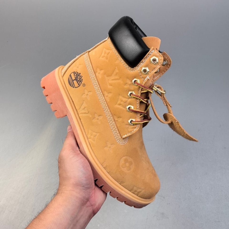 Louis Vuitton Lv X Timberland Boots Beige 1Ad72R view 7