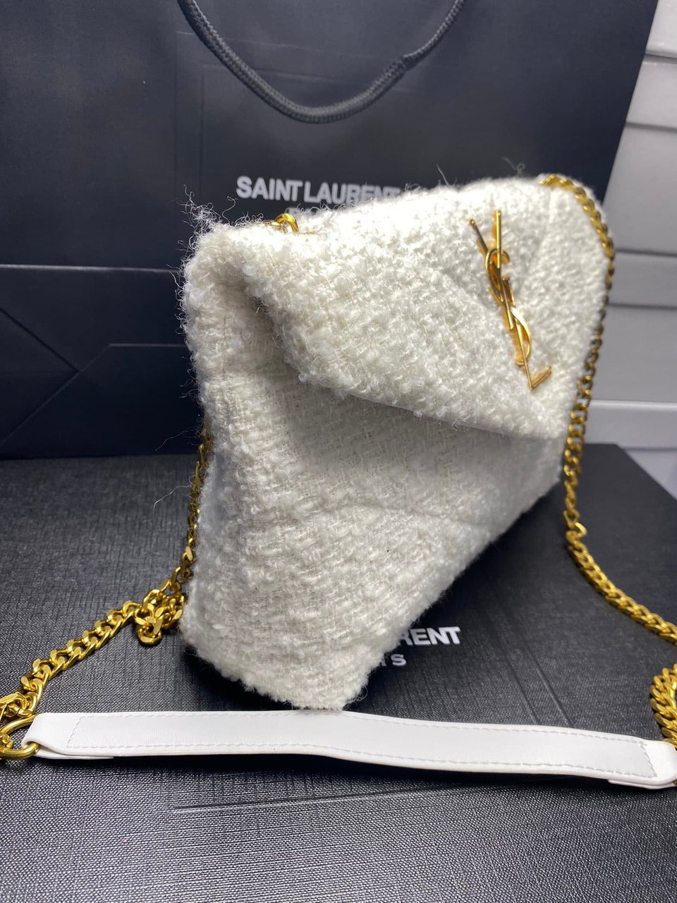 Saint Laurent Small Loulou Boucle Bag White 23Cm view 9