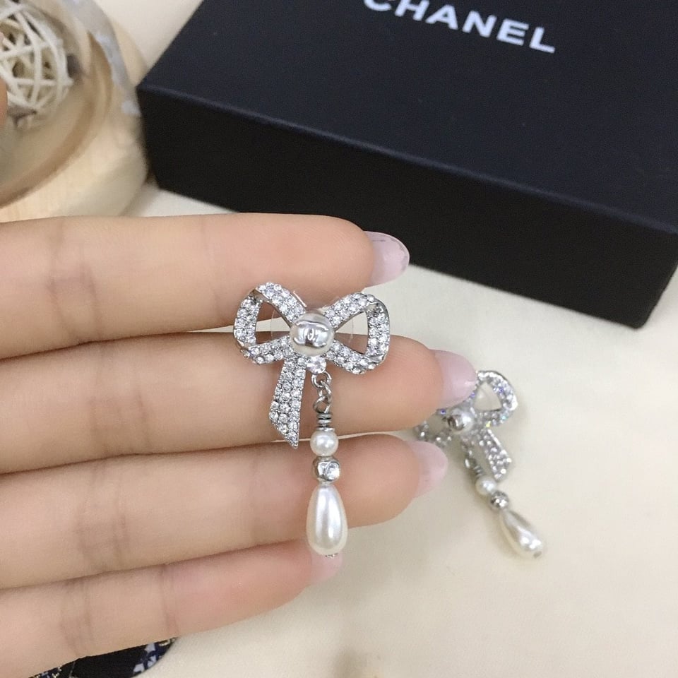 Chanel Bow Silver Pearl Earrings view 9
