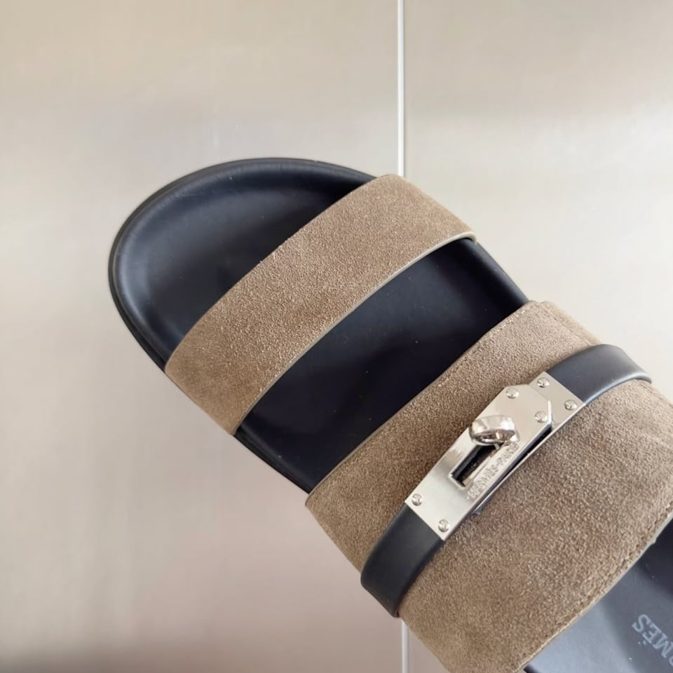 Hermes Jackson Sandal Étoupe Color Goatskin H242952ZHX3390 view 4