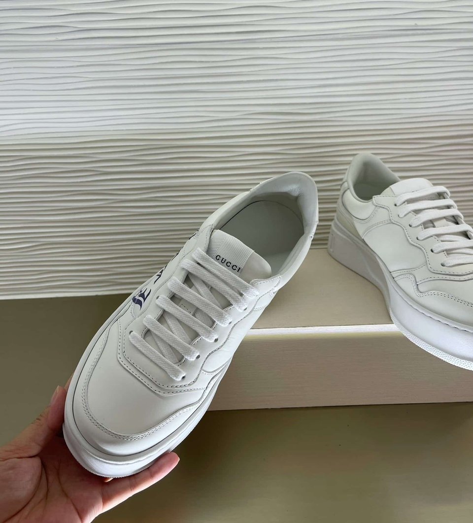 Gucci Women’S Sneaker With Logo White 708267 Upg70 9000 view 8
