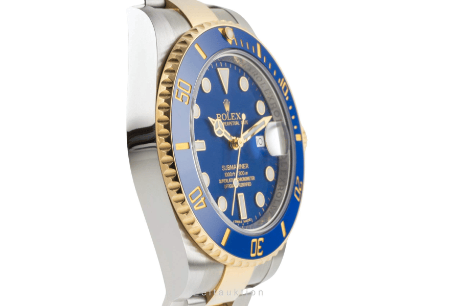 Rolex Submariner 40mm Blue Dial 116613LB “Bluesy” view 4