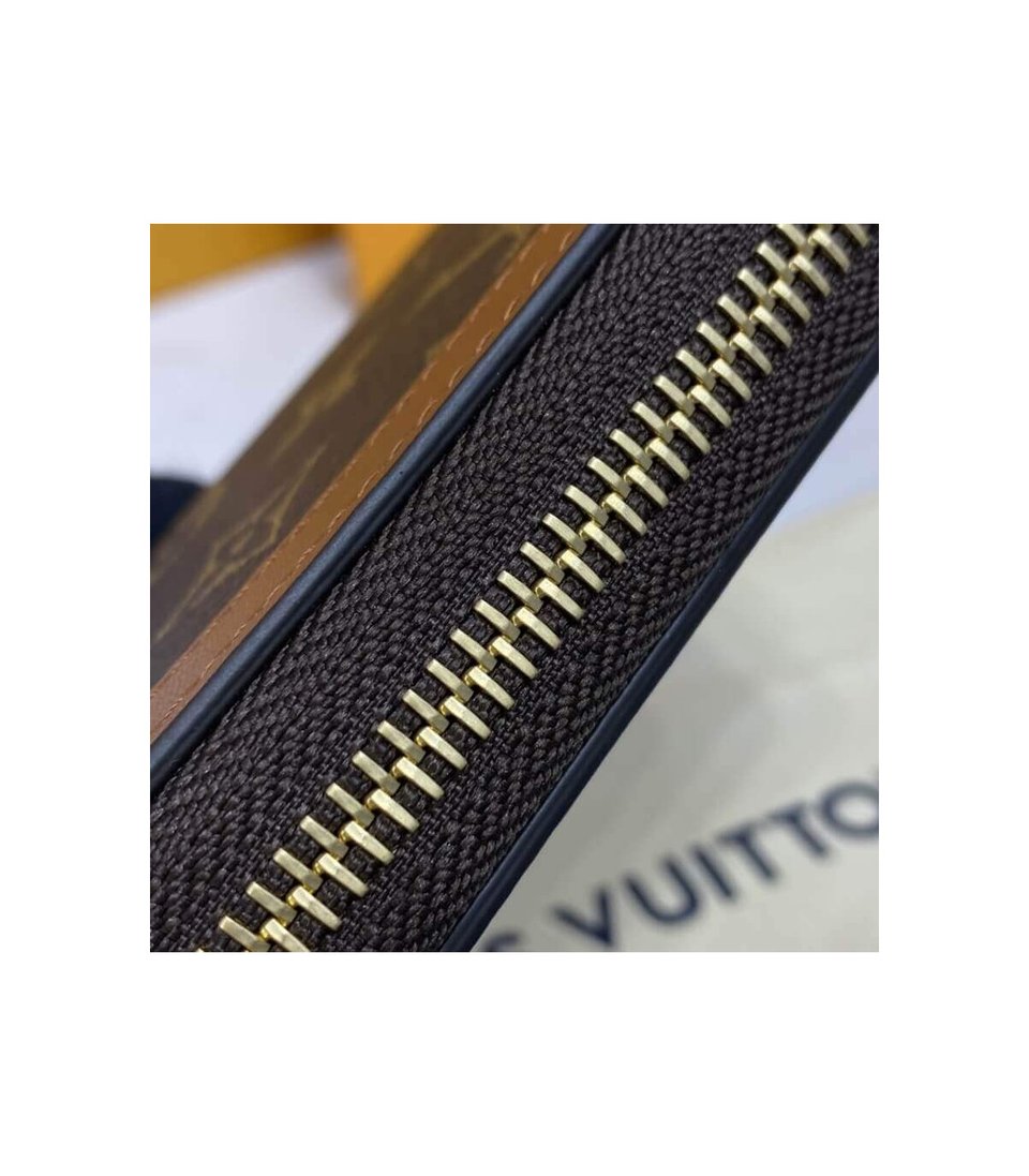 Louis Vuitton Monogram Zippy Wallet Trunk view 6