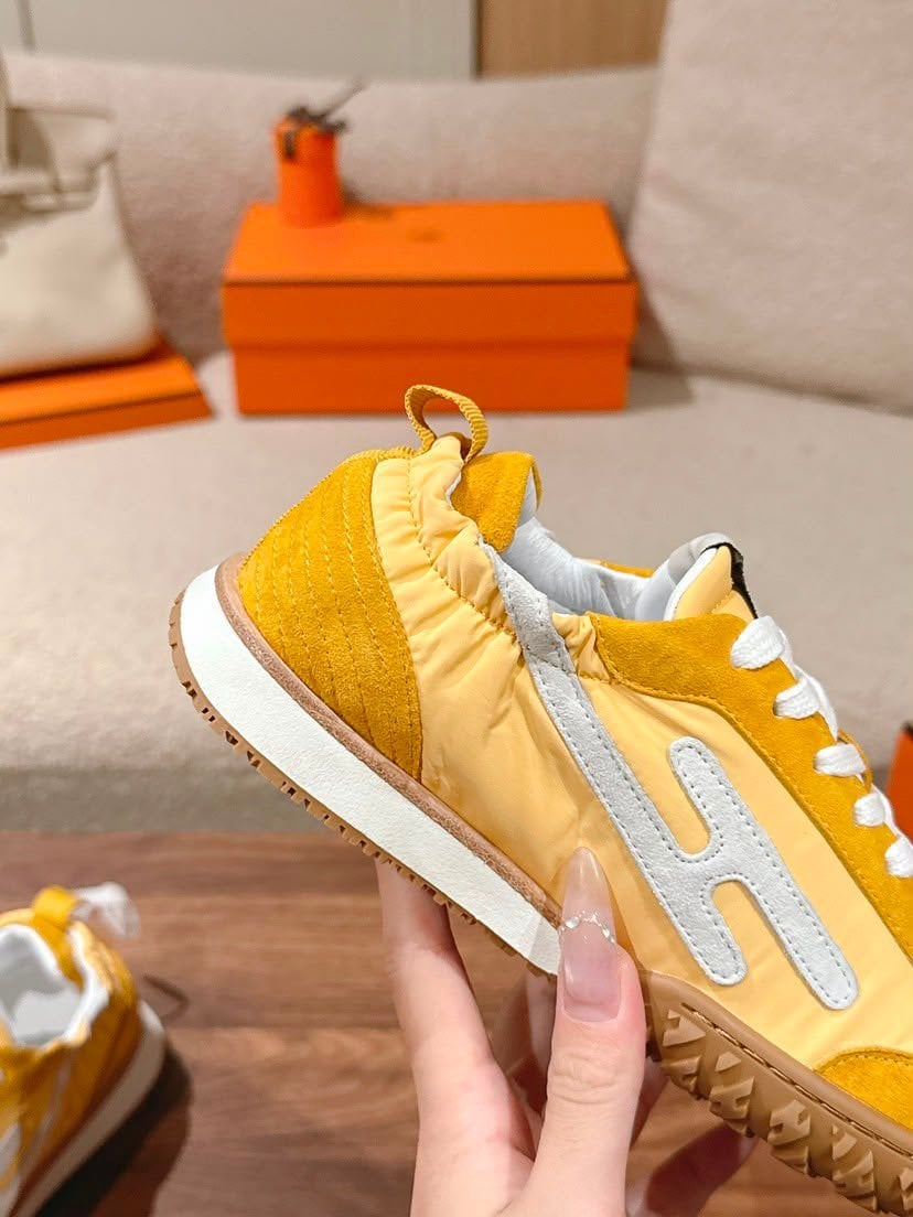 Hermes Sneakers Sesame Yellow / White Color Goatskin H252013Z view 3