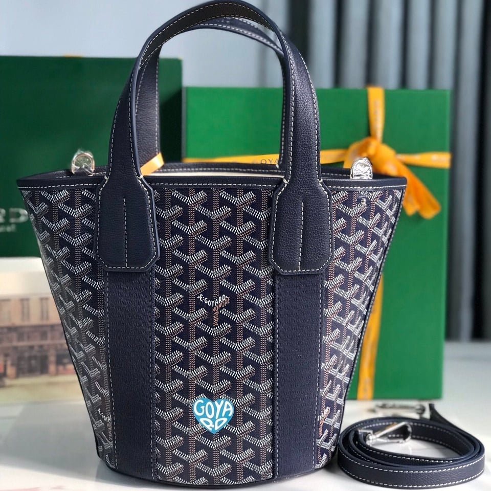 Goyard Small Belharra 24 Cm Navy Blue Goyardine Canvas And Lambskin view 2
