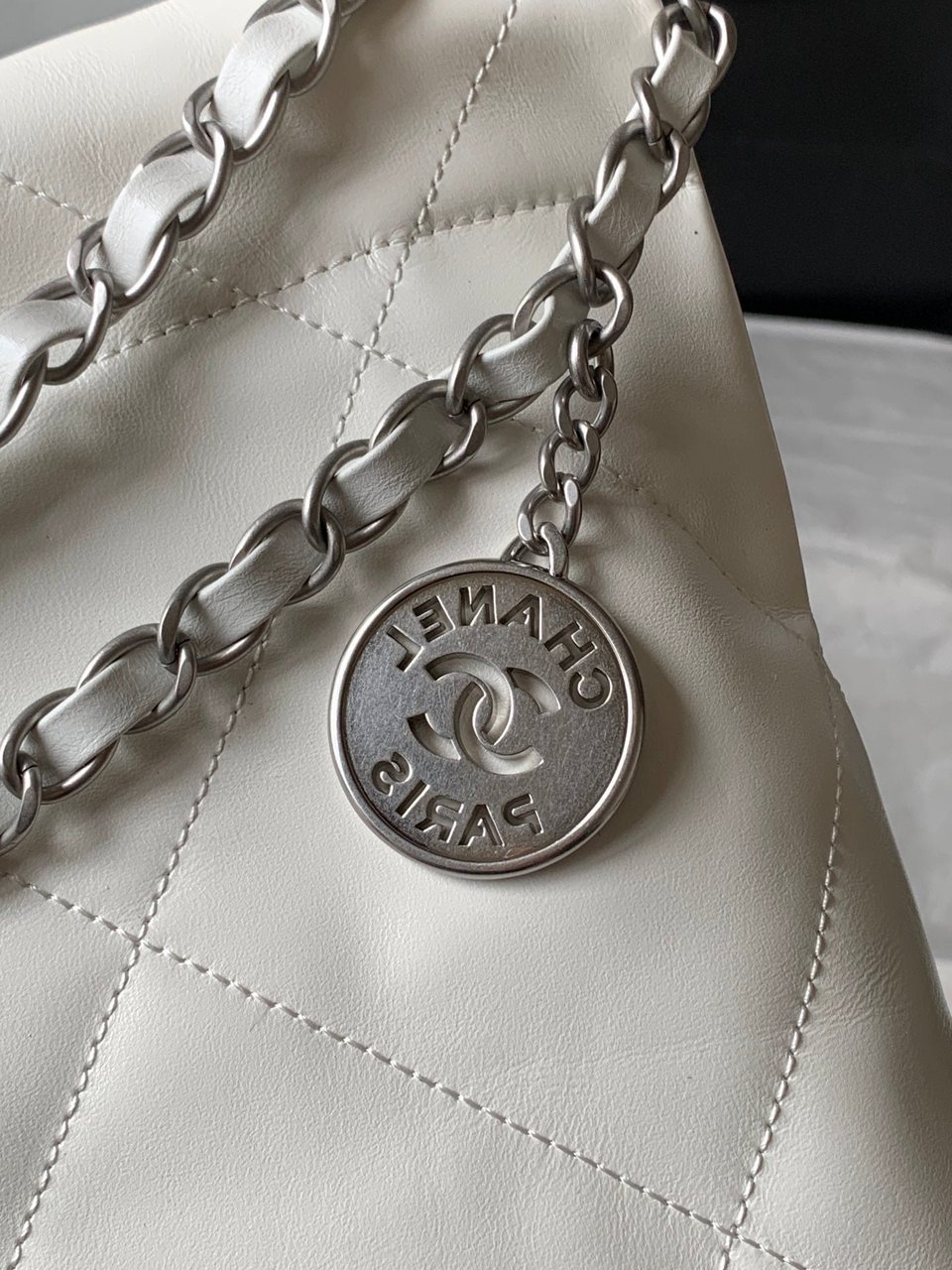 Chanel 22 Hobo White Calfskin Silver Hardware view 9