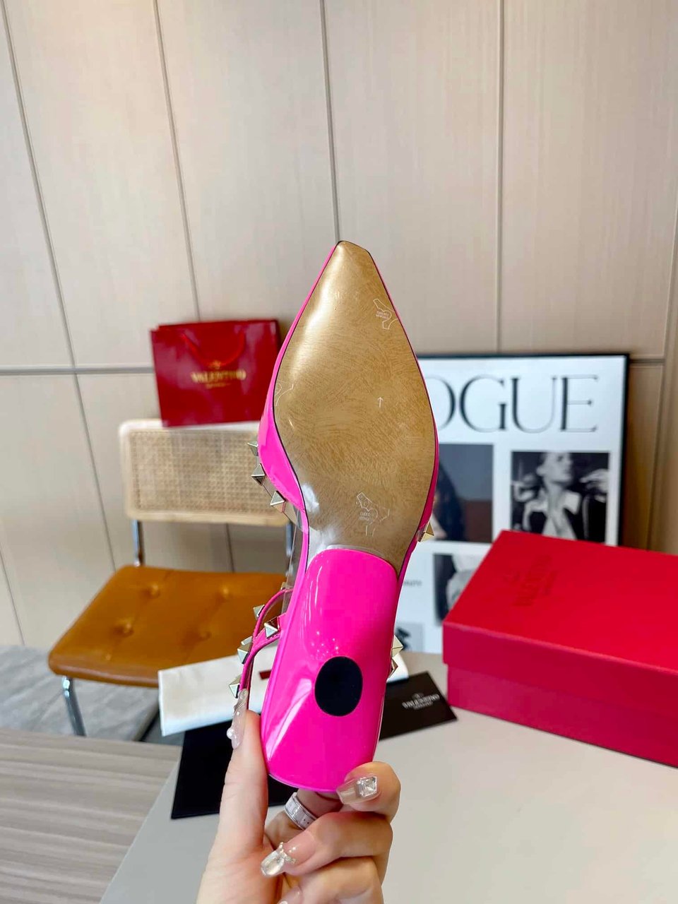 Valentino Garavani Rockstud Couture Pumps Pink view 3