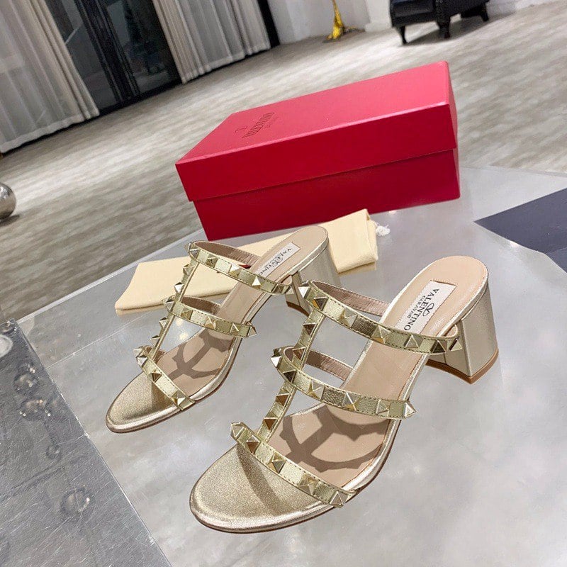 Valentino Garavani Rockstud Caged Metallic Leather Slide Sandals Gold view 3