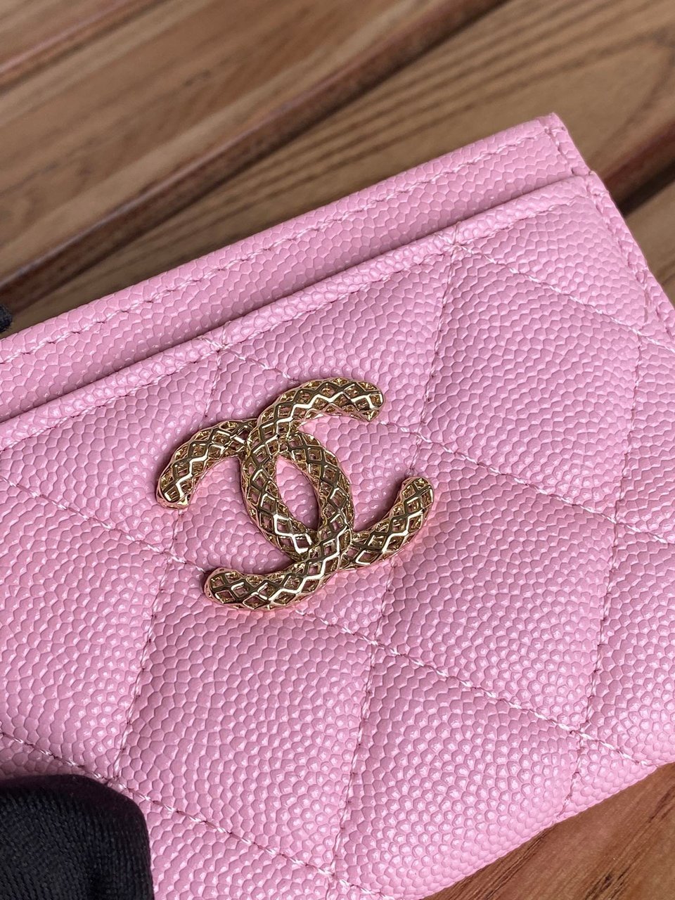 Chanel Card Holder 10Cm Pink Caviar view 4