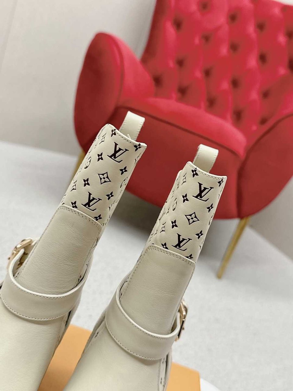 Louis Vuitton Laureate Platform Chelsea Boot Beige 1Acaa1 view 6