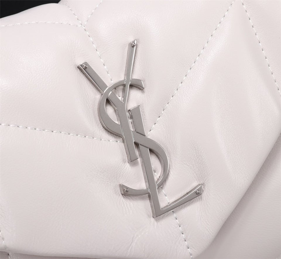 Saint Laurent Loulou Small Chain Bag In Matelasse Y White Silver 29Cm view 4