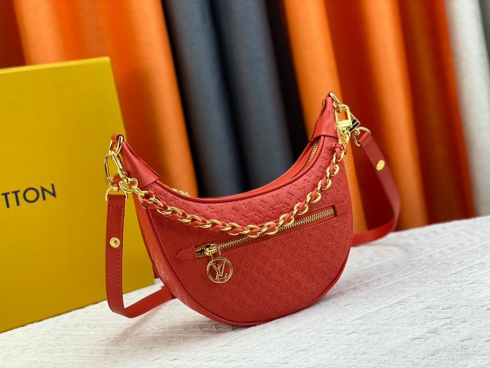 Louis Vuitton Loop Baguette Bag Red 23Cm M22594 view 9