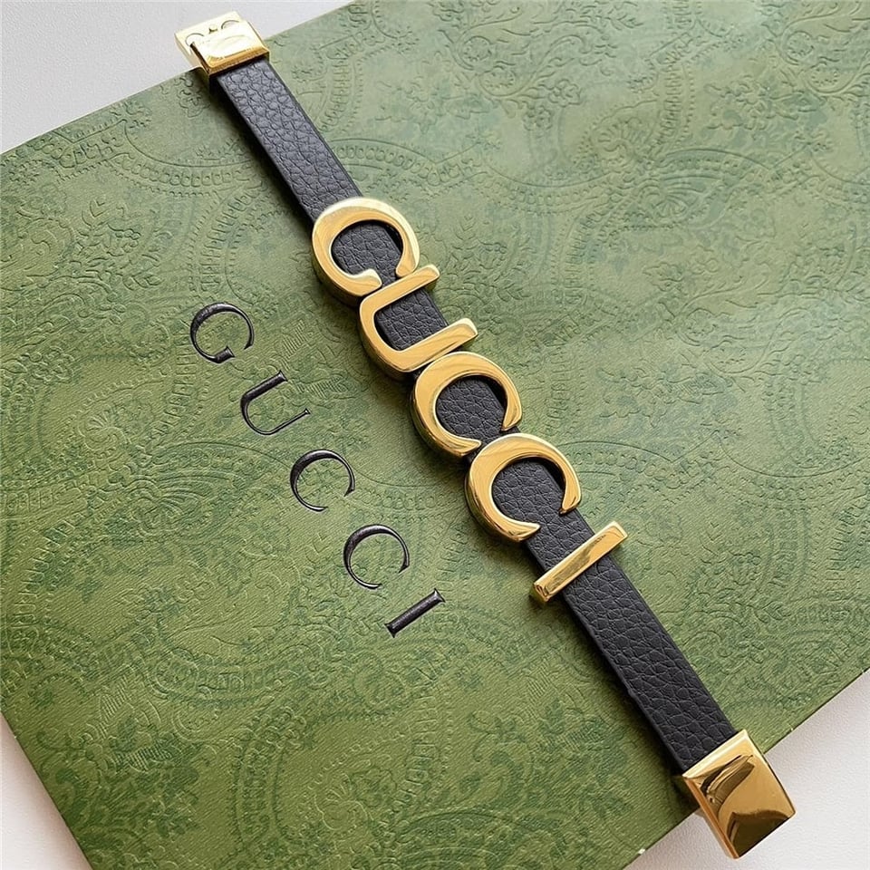 Gucci Leather Bracelet With Gucci Script view 2