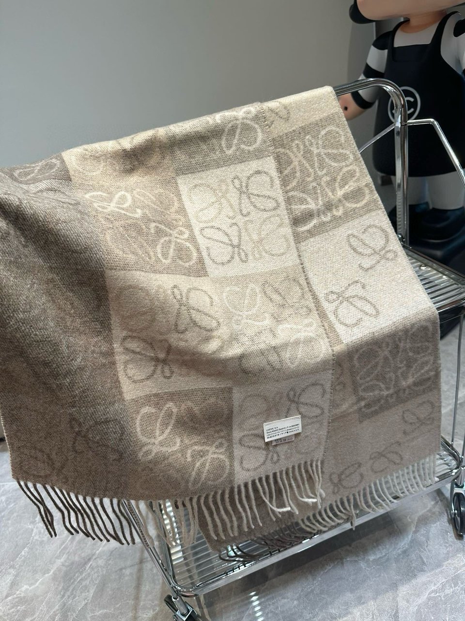 Loewe Jacquard Scarf Anagram Beige For Women 180cm view 3