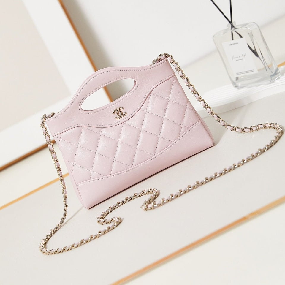 Chanel 24S31 Nano Shopping Bag 17.5Cm Light Pink Lambskin Gold Hardware view 2