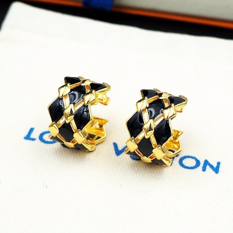 Louis Vuitton Lv Malletage Earrings Gold M01685 view 2