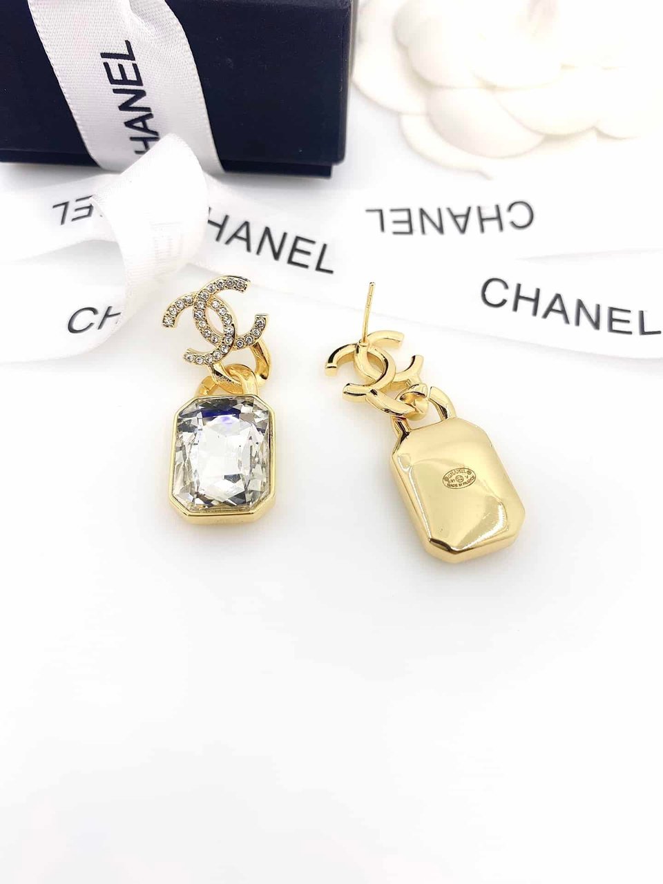 Chanel Gold Crystal Metal Strass Cc Earrings view 4