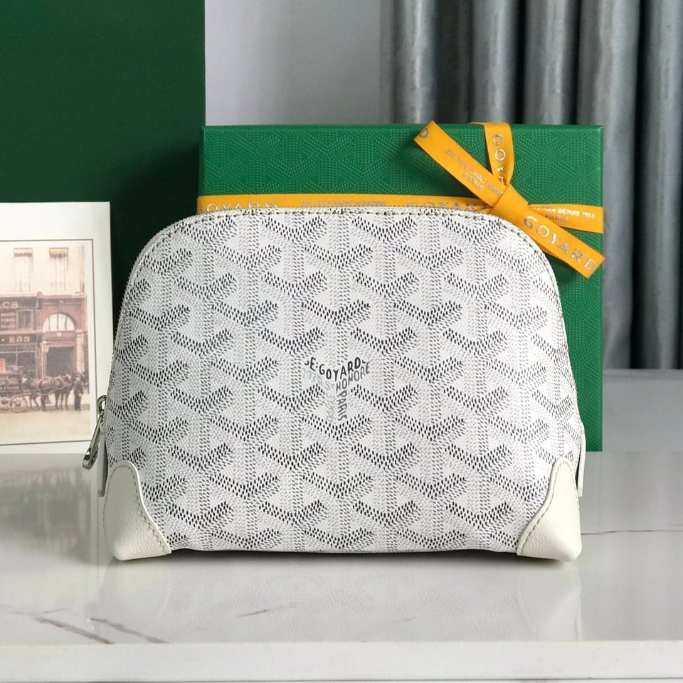 Goyard Vendôme Cosmetic Pouch 17cm White Goyardine Canvas And Calfskin Trim view 11