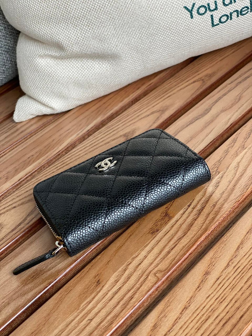 Chanel Zipped Wallet 7.5Cm Black Caviar Silver Hardware view 3